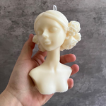 Lady Statue Candle - Image 4